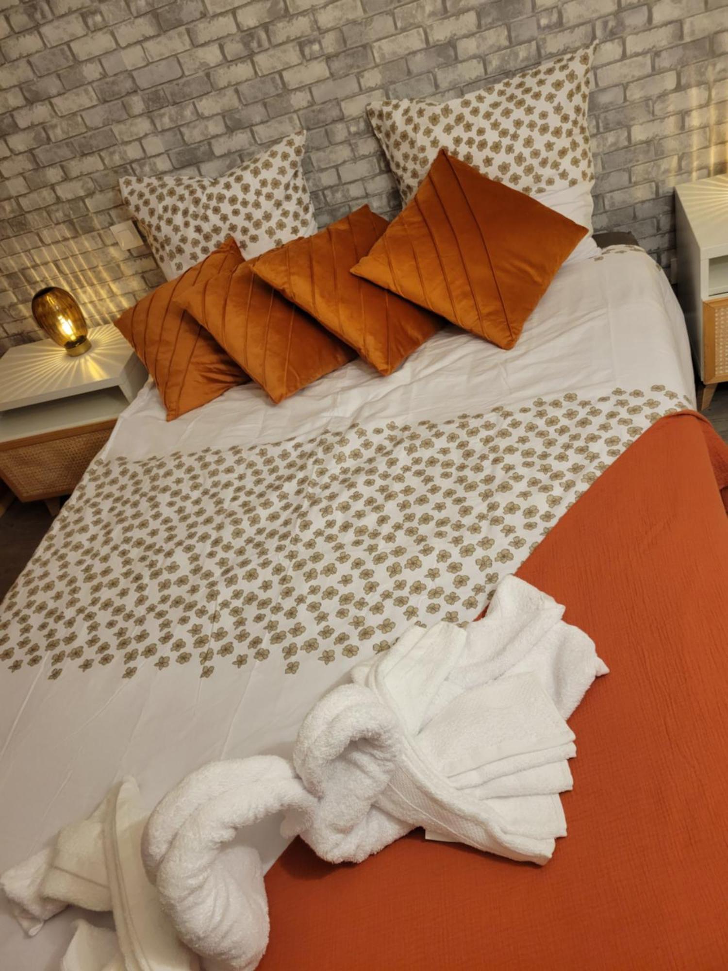 Le Duplex Du Cocon De Versailles Buitenkant foto